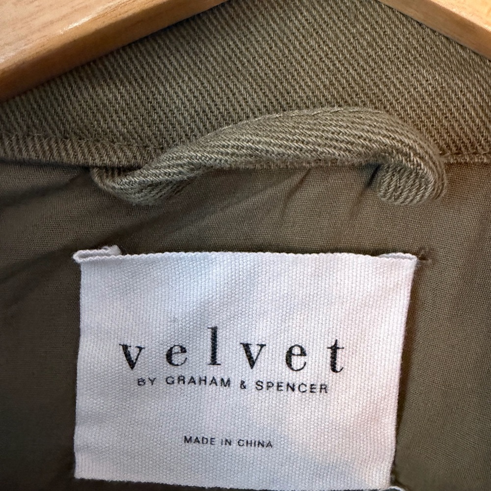 Velvet by Graham & Spencer Olive Green, Light Jacket - Picture 4 of 5